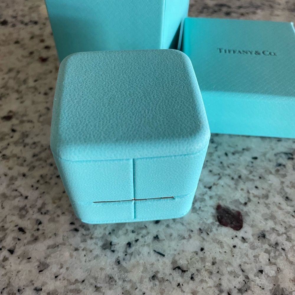 Tiffany & Co. Ring Box - Picture 4 of 8